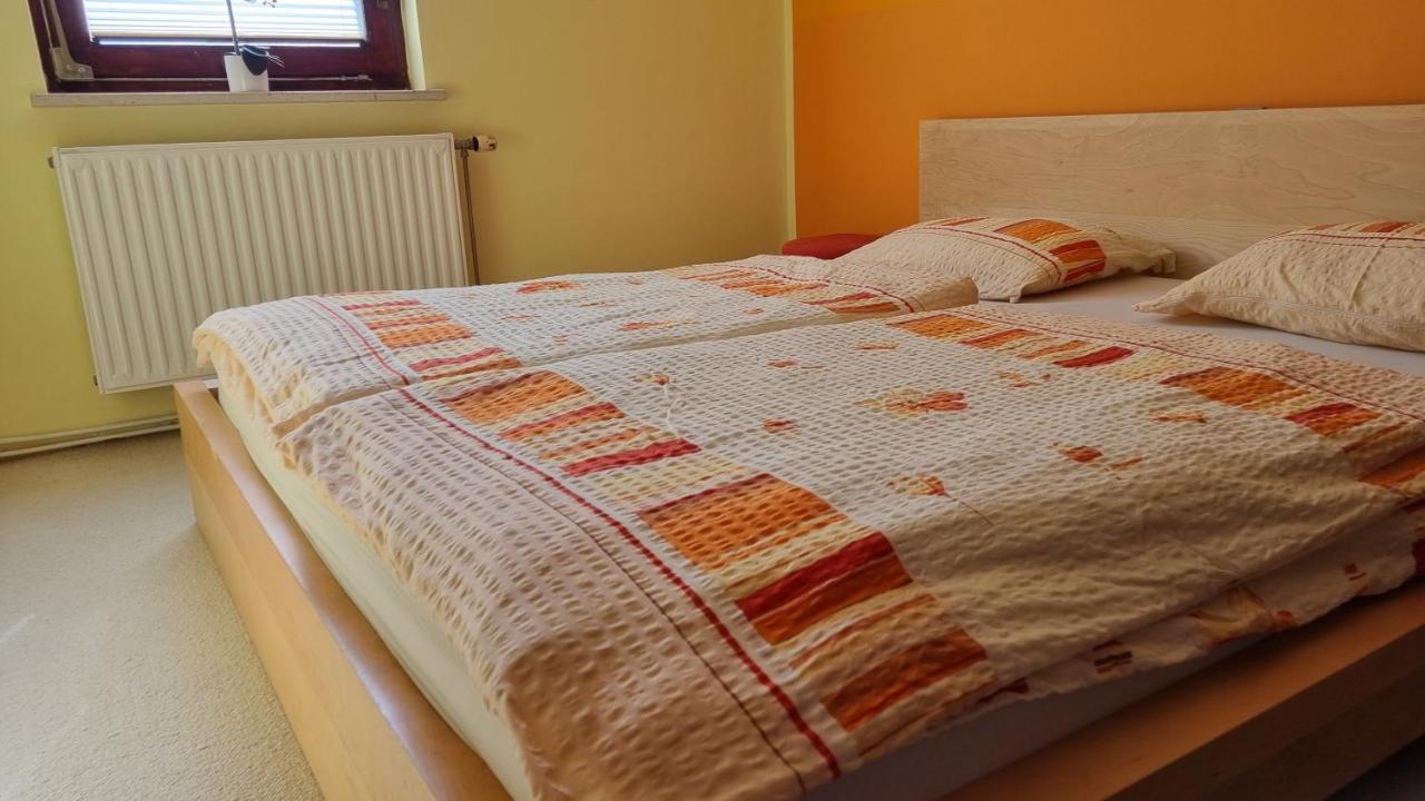 Apartma Tanja -カムニーク エクステリア 写真